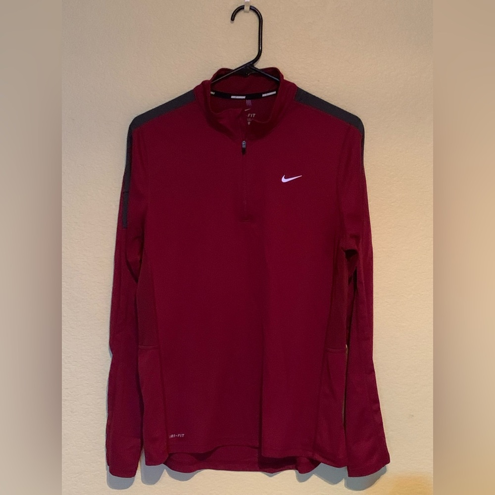 Nike Running Top - Medium